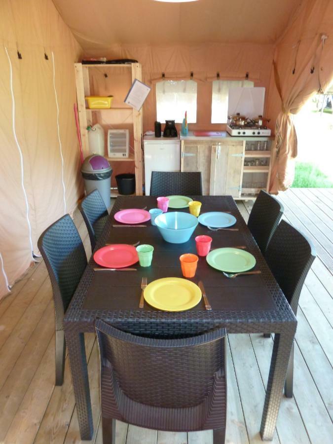 Safari tent at Camping le Roptai Hotel Rochefort Exterior foto